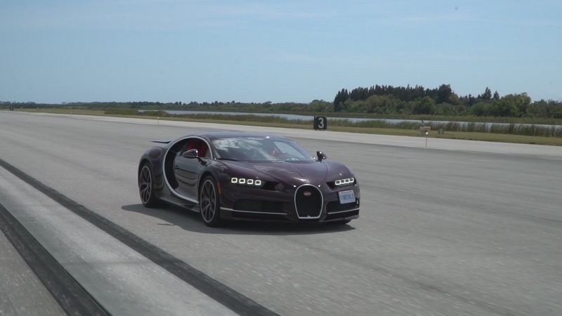 Bugatti Chiron - brutálne parametre zrýchlenia - Akcelerácia 0-366 km/h