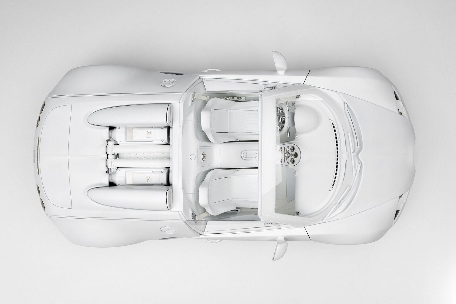 Bugatti Veyron 16.4 Grand Sport Vitesse White Edition - cena má háčik