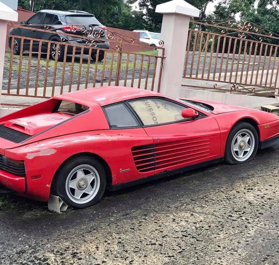 VIDEO: Toto Ferrari stojí na ulici už 17 rokov! Prečo?