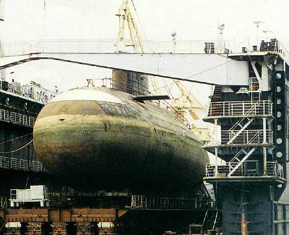 Kilo Class ponorka - fotografia z výroby