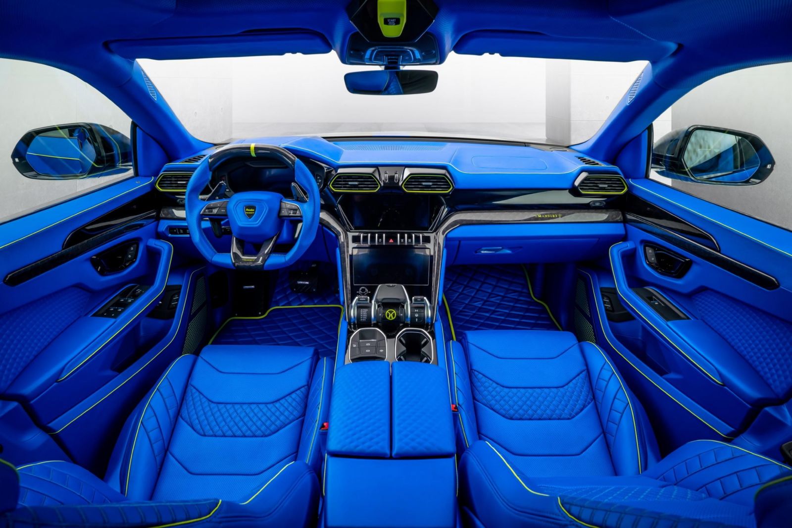 Mansory Lamborghini Venatus 2020 interiér