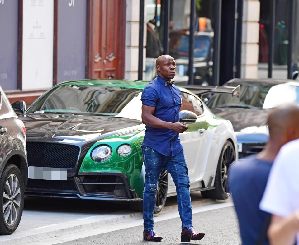 Na čo doplatil známy boxer, majiteľ luxusného Bentley Continental GT za 180 000 eur?