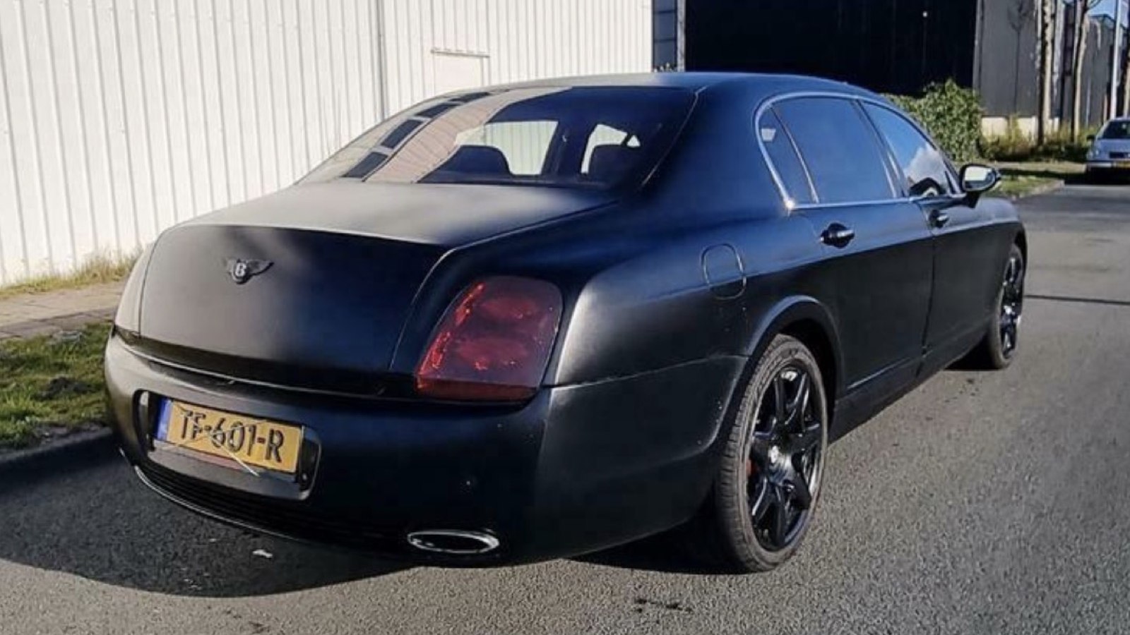 Toto Bentley je za cenu Fabie! Menej ako 15 000 €!