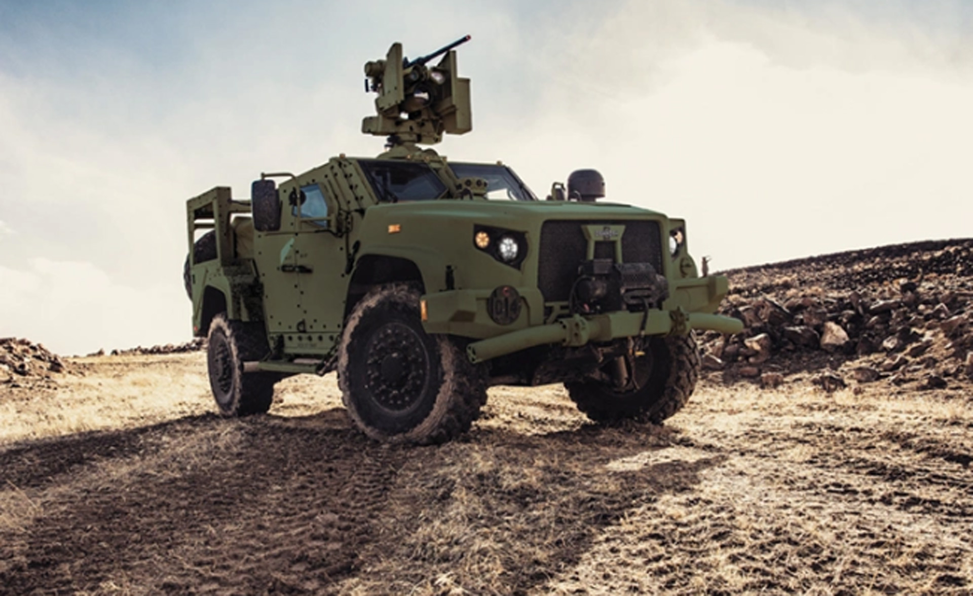 Oshkosh Defence eJLTV: Čo dokáže nové ľahké taktické vozidlo eJLTV?
