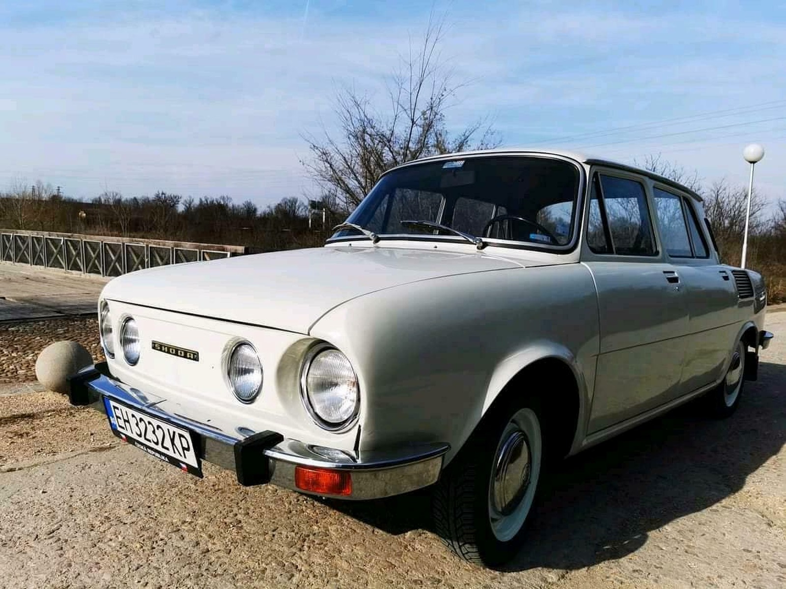 50-ročná Škoda 100 ako nová za 7 700 eur!