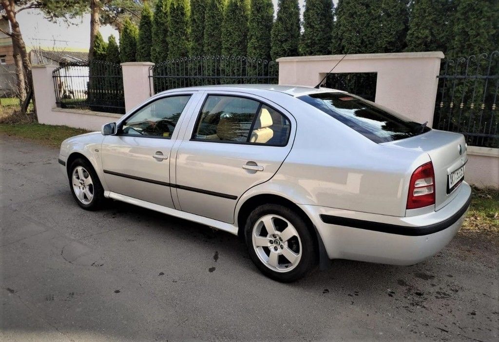 Škoda Octavia Long 1999 - Rarita s extrémnou hodnotou! Táto jazdená Octavia je kráľom  nárastu ceny auta.